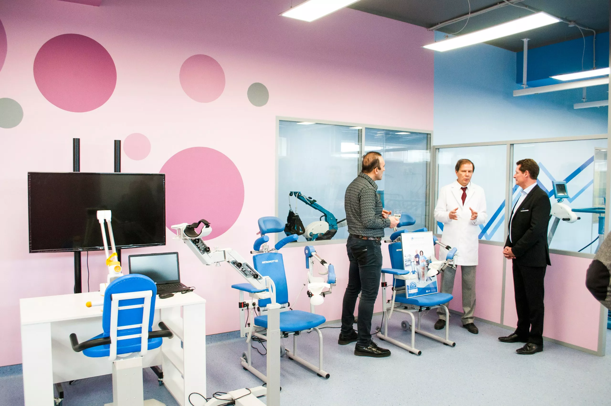 Кейс REXAMED. «Золотой стандарт» реабилитационного отделения: оснащение «Клиники Лядова»