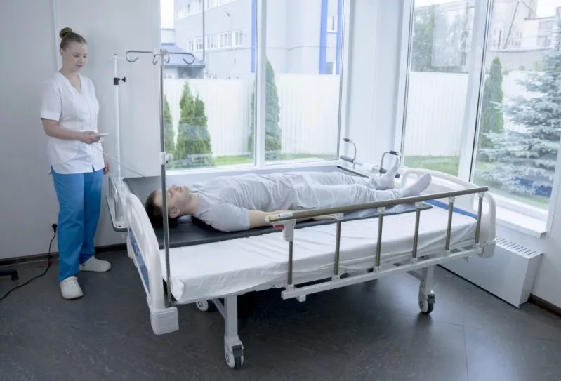 Стол-перекладчик пациента АДЪЮТОР.jpg