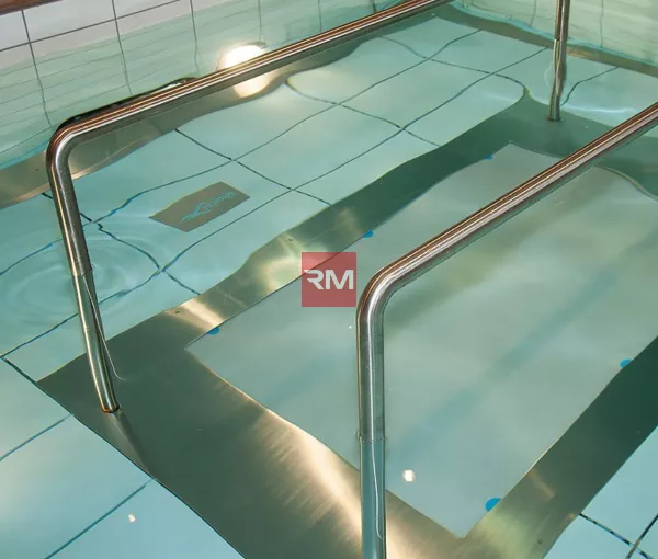 Подводная беговая дорожка Pooltrack Standard
 - 8